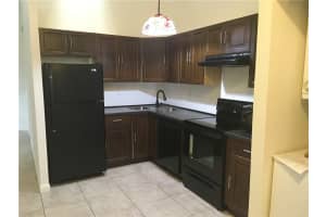 657 NW 47th St, Deerfield Beach, FL 33064 Sold 09/22/23