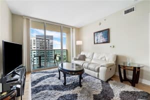 350 SE 2nd St   2720, Fort Lauderdale, FL 33301 Sold 06/30/23