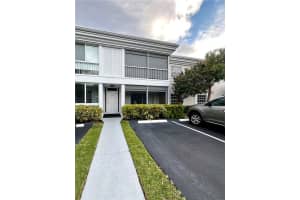 6395  Bay Club Dr   2, Fort Lauderdale, FL 33308 Sold 08/15/23
