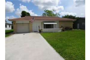 10217 NW 80th Ct, Tamarac, FL 33321 Sold 09/08/23