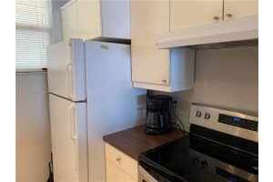 114 Lake Emerald Dr 310, Oakland Park, FL 33309 Sold 12/31/24