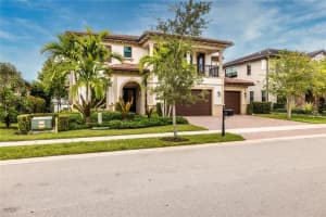 11401 W Watercrest Cir Parkland, FL 33076 Sold 07/05/23