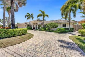 3740 NE 27th Ave, Lighthouse Point, FL 33064 Sold 10/27/23