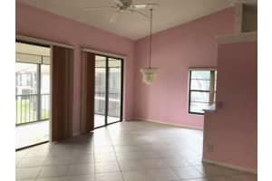 5904 S End Lake Dr   202, Boynton Beach, FL 33437 Sold 12/01/23