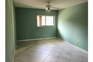 5904 S End Lake Dr   202, Boynton Beach, FL 33437 Sold 12/01/23