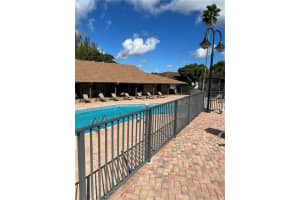 380 E Laurel Dr   7D, Margate, FL 33063 Sold 08/28/23