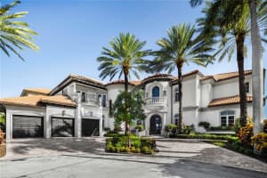 2593 SE 8th St, Pompano Beach, FL 33062 Sold 10/12/23