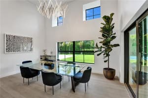 9  Tahoe Ln, Sea Ranch Lakes, FL 33308 Sold 08/17/23