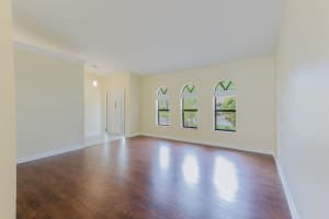 8213 NW 40th Ct, Coral Springs, FL 33065, Sold 07/05/23