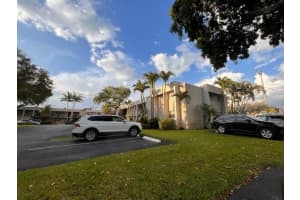 8530  Old Country Mnr   132, Davie, FL 33328 Sold 07/31/23