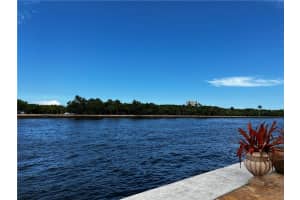 2763 NE 17th St, Fort Lauderdale, FL 33305 Sold 04/04/25