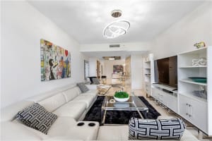 3200 N Ocean Blvd 307, Fort Lauderdale, FL 33308 Sold 03/06/24