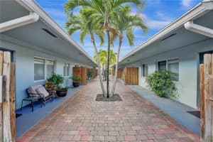 1340 NE 18th St   4, Fort Lauderdale, FL 33305 Sold 07/17/23