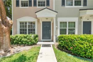 5311  Jamboree Pl, Margate, FL 33063 Sold 08/01/23