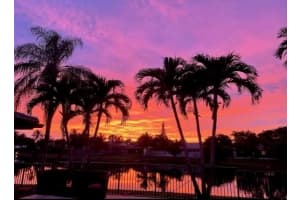 462 NW 105th Dr, Coral Springs, FL 33071 Sold 07/10/23