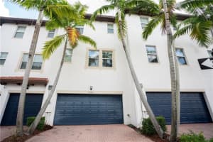 2565 SW 119th Ter   2565, Miramar, FL 33025 Sold 07/26/23