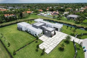 13221 SW 220th St, Miami, FL 33170 Sold 08/11/23