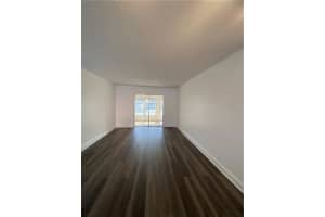 2191 NE first court   105, Boynton Beach, FL 33435 Sold 10/10/23