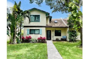 189 NE 6th Ct, Dania Beach, FL 33004, Sold 07/12/23