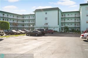 4141 NW 44th Ave   325, Lauderdale Lakes, FL 33319 Sold 10/30/23
