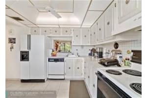 4141 NW 44th Ave   325, Lauderdale Lakes, FL 33319 Sold 10/30/23