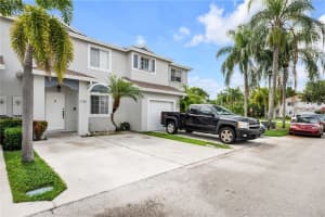 1136 SW 44th Ter, Deerfield Beach, FL 33442 Sold 08/18/23