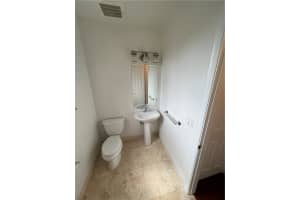 3931  CORAL HEIGHTS WAY   3931, Oakland Park, FL 33308 Sold 08/04/23