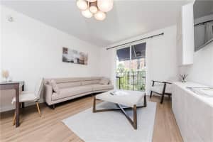 720 S Sapodilla Ave   513, West Palm Beach, FL 33401 Sold 10/12/23