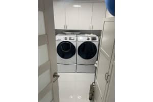 2511  Bimini Ln, Fort Lauderdale, FL 33312 Sold 08/18/23