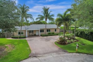 2215 W Pineridge Ct, Delray Beach, FL 33444 Sold 08/18/23