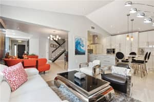 1060  Oysterwood St, Hollywood, FL 33019 Sold 09/07/23