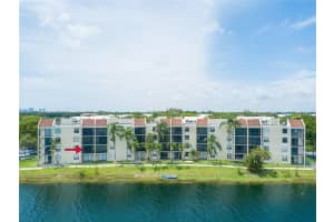 118  Lake Emerald Dr   209, Oakland Park, FL 33309 Sold 07/10/23