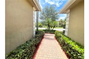 11981  Fox Hill Cir, Boynton Beach, FL 33473 Sold 07/24/23