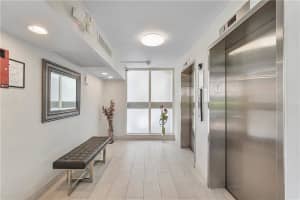 3401 N COUNTRY CLUB DR   818, Aventura, FL 33180 Sold 09/05/23