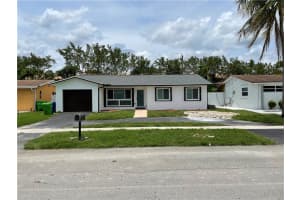 11371 NW 32nd Mnr, Sunrise, FL 33323 Sold 07/31/23