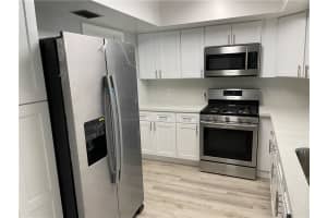 11371 NW 32nd Mnr, Sunrise, FL 33323 Sold 07/31/23