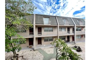 1100 SE 4th Ave   33, Deerfield Beach, FL 33441 Sold 11/16/23