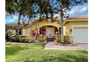 18581 SW 7 ST, Pembroke Pines, FL 33029 Sold 08/01/23