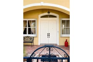 18581 SW 7 ST, Pembroke Pines, FL 33029 Sold 08/01/23