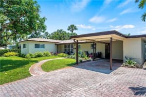 1316  Tangelo Isle, Fort Lauderdale, FL 33315 Sold 10/18/23