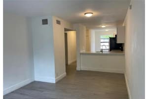 4019  Lakeside Dr   4019, Tamarac, FL 33319 Sold 07/06/23