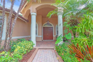 4698 SW Hammock Creek Dr, Palm City, FL 34990 Sold 11/08/23