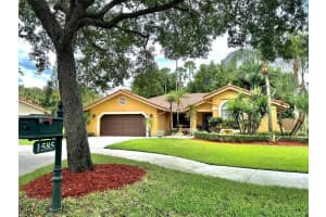 1585  Eastlake Way, Weston, FL 33326 Sold 10/20/23