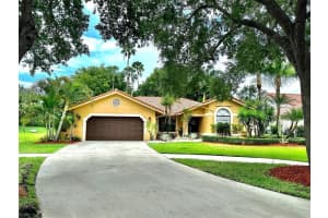 1585  Eastlake Way, Weston, FL 33326 Sold 10/20/23