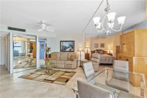 3800  Galt Ocean Dr   809, Fort Lauderdale, FL 33308 Sold 06/30/23