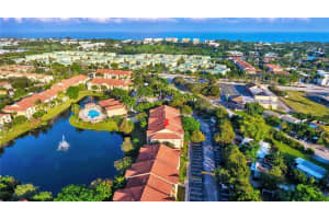 703 Villa Cir 703, Boynton Beach, FL 33435 Sold 11/21/23