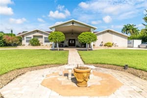 3211 SW 116th Ave, Davie, FL 33330 Sold 09/11/23