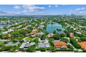 34  Cayuga Rd, Sea Ranch Lakes, FL 33308 Sold 08/10/23