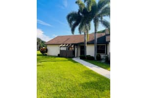 93  Via De Casas Norte   93, Boynton Beach, FL 33426 Sold 08/11/23