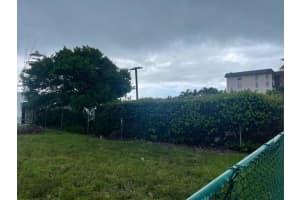 0 N Ocean Dr, Hollywood, FL 33019 Sold 01/20/26